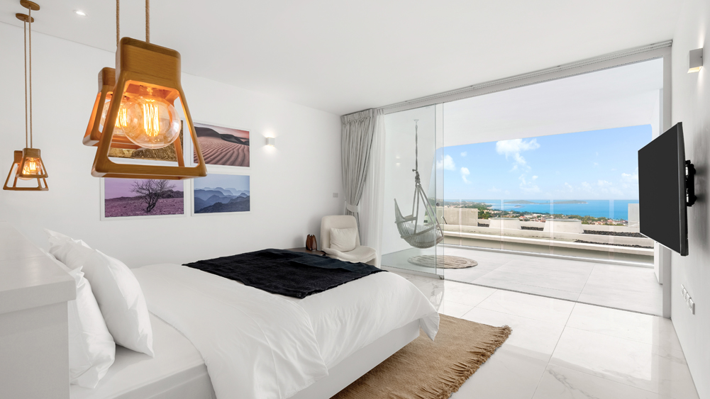 Golden Lotus - The Blossom Villa - Cosy bedroom 3 with breathtaking ocean views